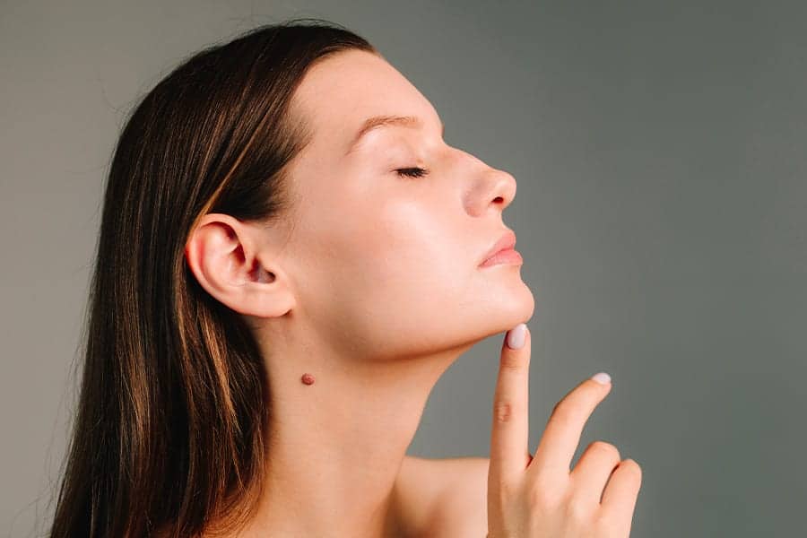 genioplastie dr henri derhy chirurgien esthetique specialiste chirurgie plastique reconstructrice paris