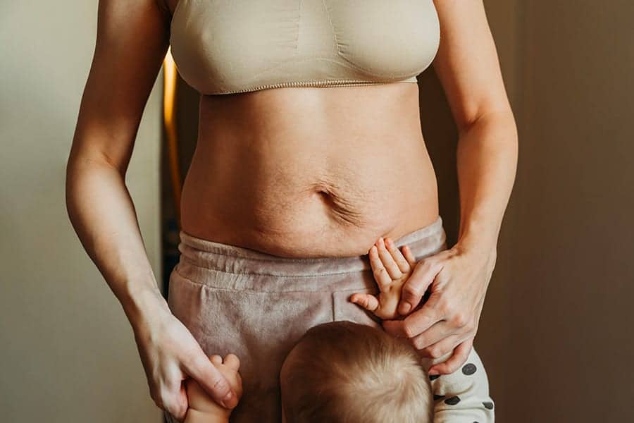 mommy makeover docteur henri derhy chirurgien esthetique specialiste chirurgie plastique reconstructrice paris