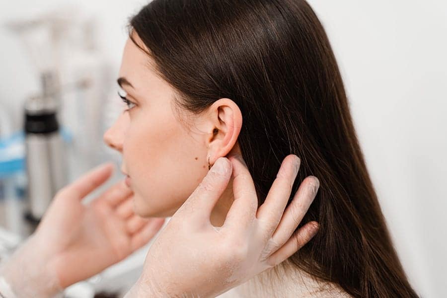 otoplastie docteur henri derhy chirurgien esthetique specialiste chirurgie plastique reconstructrice paris