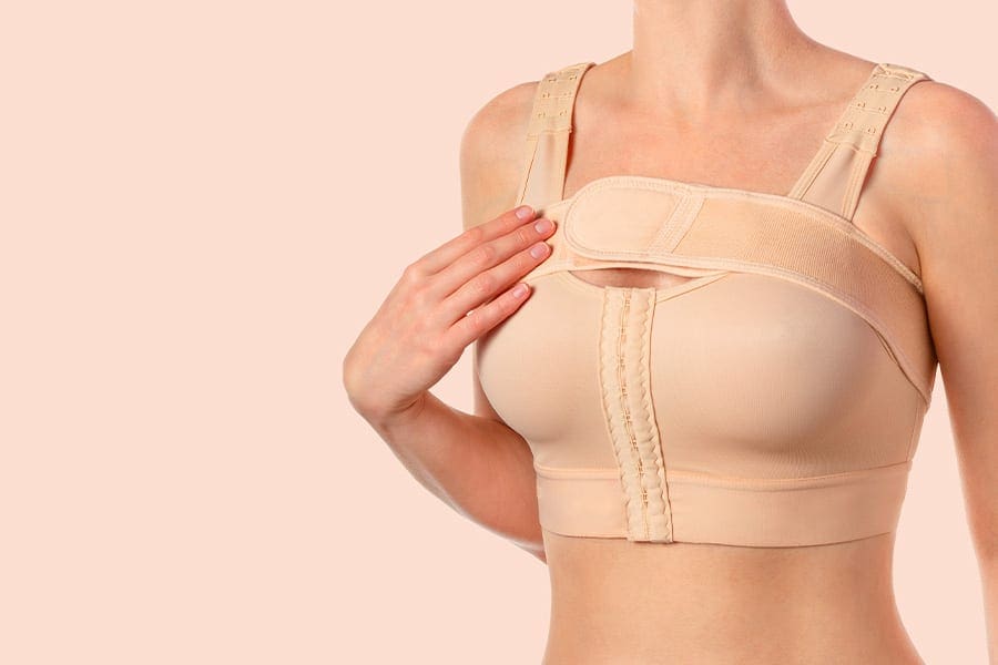 reduction mammaire avant et apres docteur henri derhy chirurgien esthetique specialiste chirurgie plastique reconstructrice paris