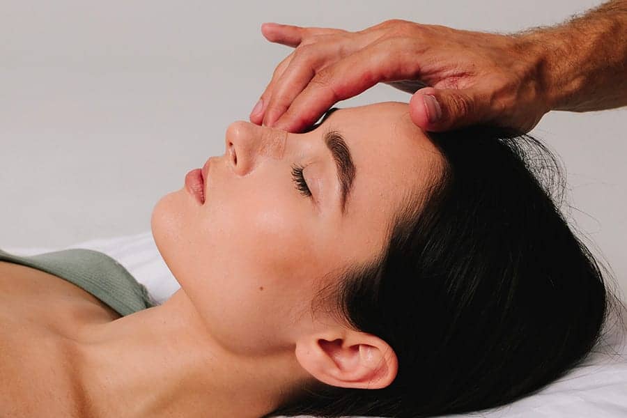 rhinoplastie secondaire avant apres dr henri derhy chirurgien esthetique specialiste chirurgie plastique reconstructrice paris