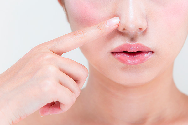 choisir chirurgien rhinoplastie chirurgie du nez chirurgie du visage dr henri derhy chirurgien esthetique specialiste chirurgie plastique reconstructrice paris